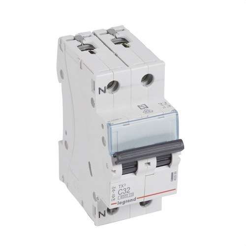 Magnetotermický TX3 P+N 32A Krivka C Krivka C 6kA s referenciou 403589 od značky LEGRAND