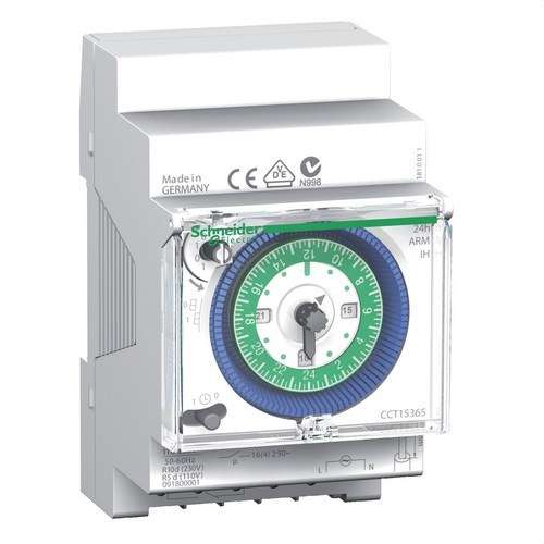 Analógový časový spínač IH 24H s 3 modulmi 150H 1C-16A s referenciou CCT15365 od značky SCHNEIDER ELECTRIC