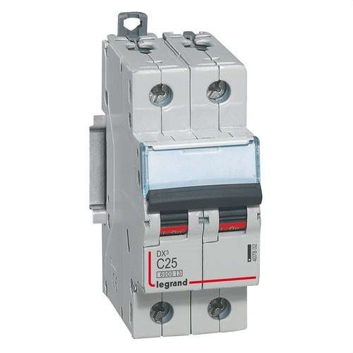 Magnetotermický spínač DX3 2P 25A Krivka C 6/10kA s referenciou 407802 od značky LEGRAND