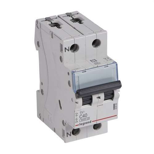 Magnetotermický TX3 P+N 40A Krivka C Krivka C 6kA s referenciou 403590 od značky LEGRAND