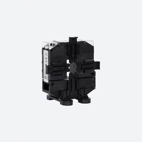 Prúdový transformátor TQ-6 200 /5A s referenciou M74026. od značky CIRCUTOR
