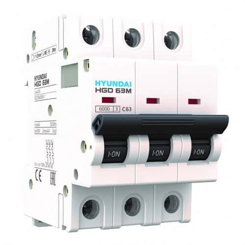 Magnetotermický istič STD 3P 6kA 32A Krivka C s referenciou HGD63-M3P032C od značky HYUNDAI
