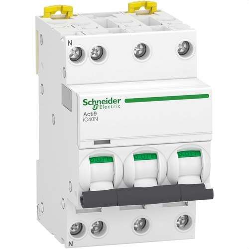 Magnetotermický vypínač IC40N 3PN 16A Krivka C 10kA s referenciou A9P54716 od značky SCHNEIDER ELECTRIC