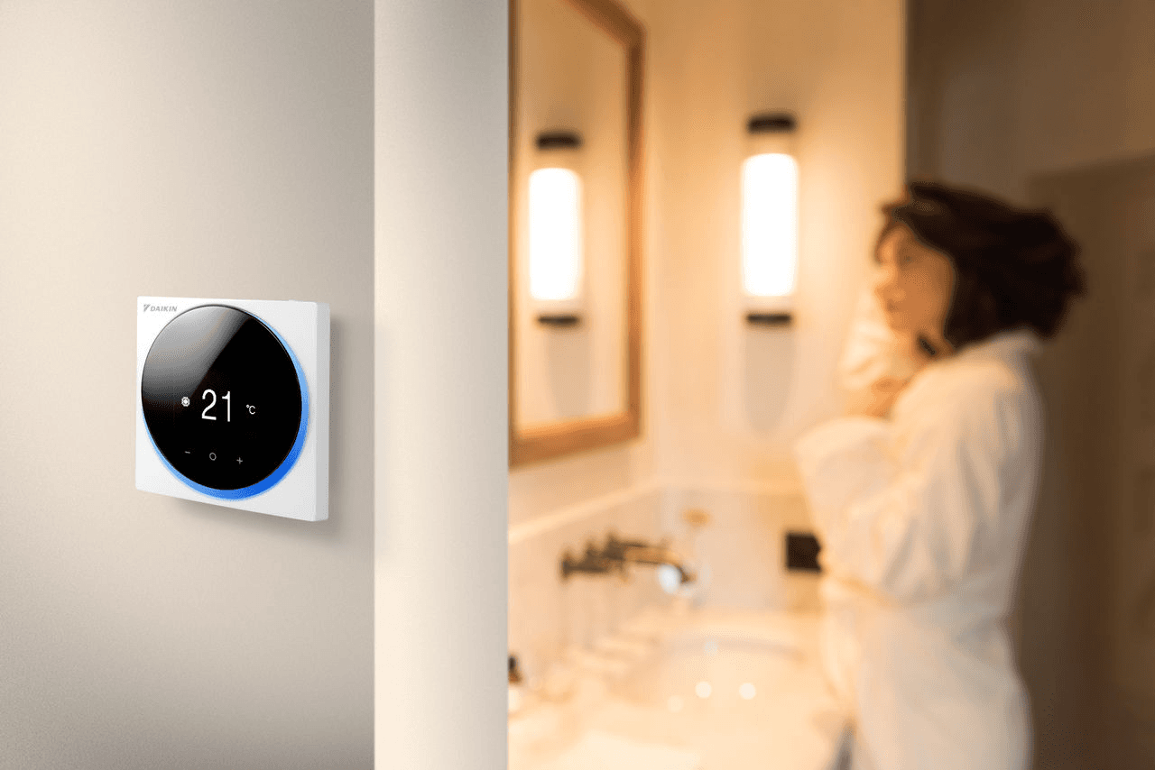 Káblový termostat Daikin Madoka BRC1H52W s referenciou BRC1H52W od značky DAIKIN