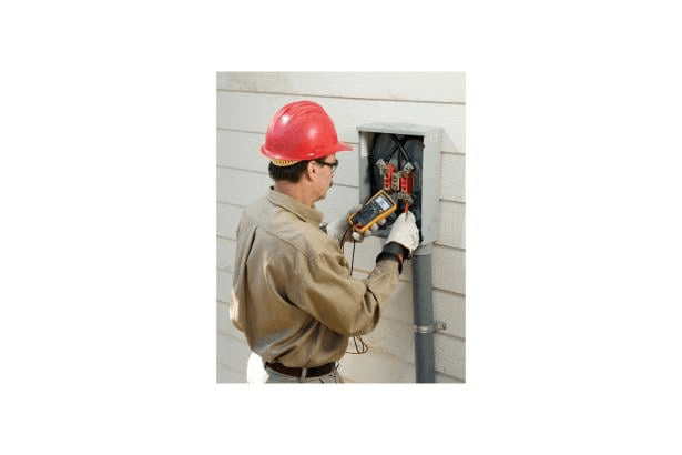 Digitálny multimeter Fluke 113 s referenciou 3088053 od značky FLUKE