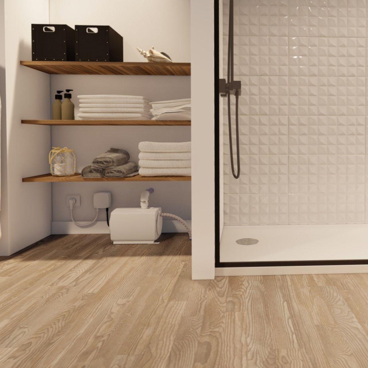 Sesalna črpalka za vodo z odtokom za prho SFA Sanifloor+ 3 s referenciou HIFLOOR3 od značky SFA SANITRIT