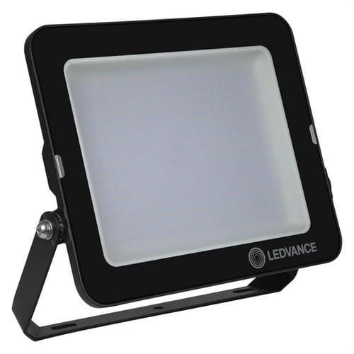 LED projektor FL COMP V 135W 830 100º BK 12150LM s referenciou 4058075575103 od značky OSRAM